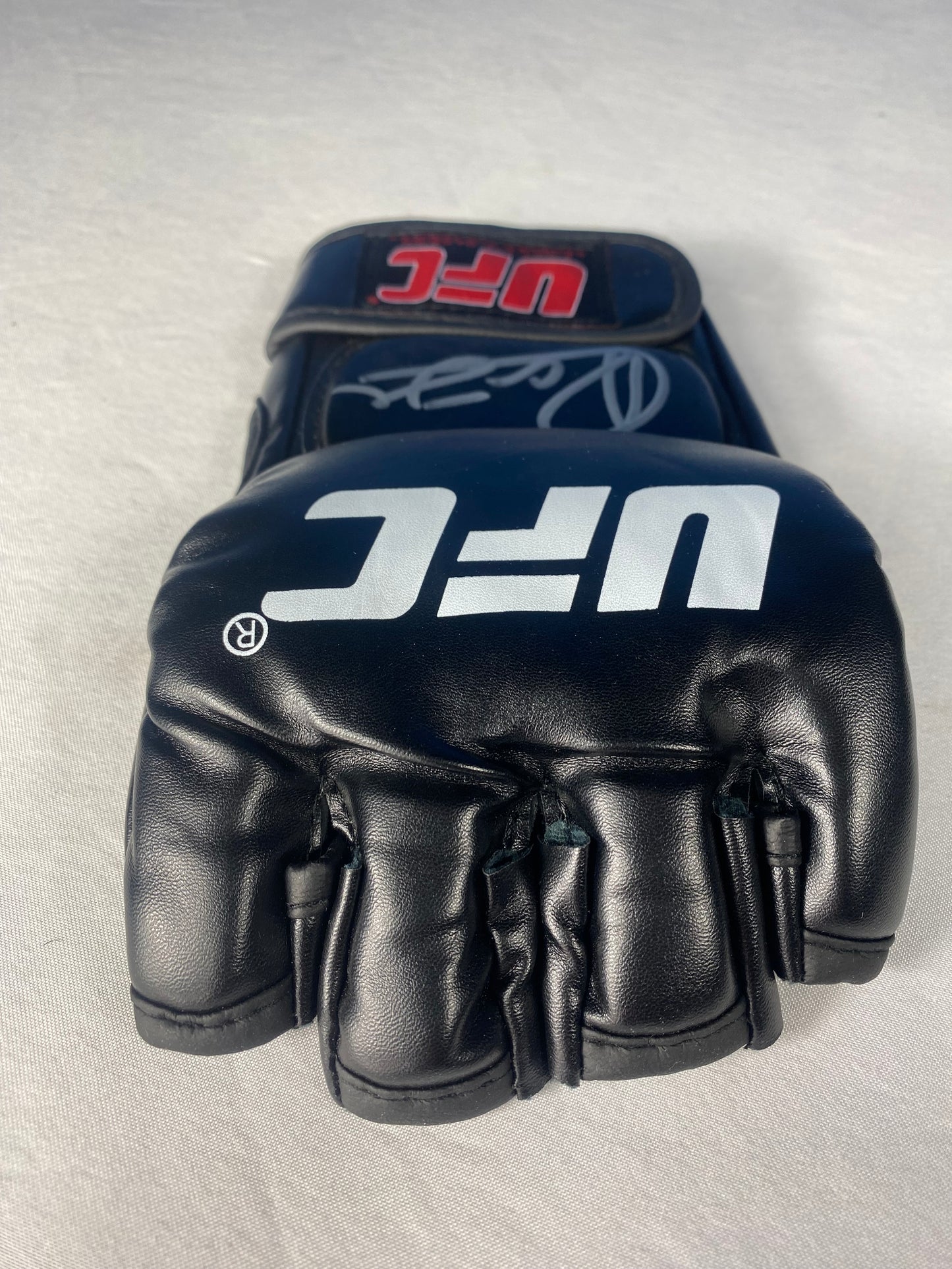 Alexandre Pantoja Signed Autographed UFC Glove COA BAS Beckett Witnessed W122782