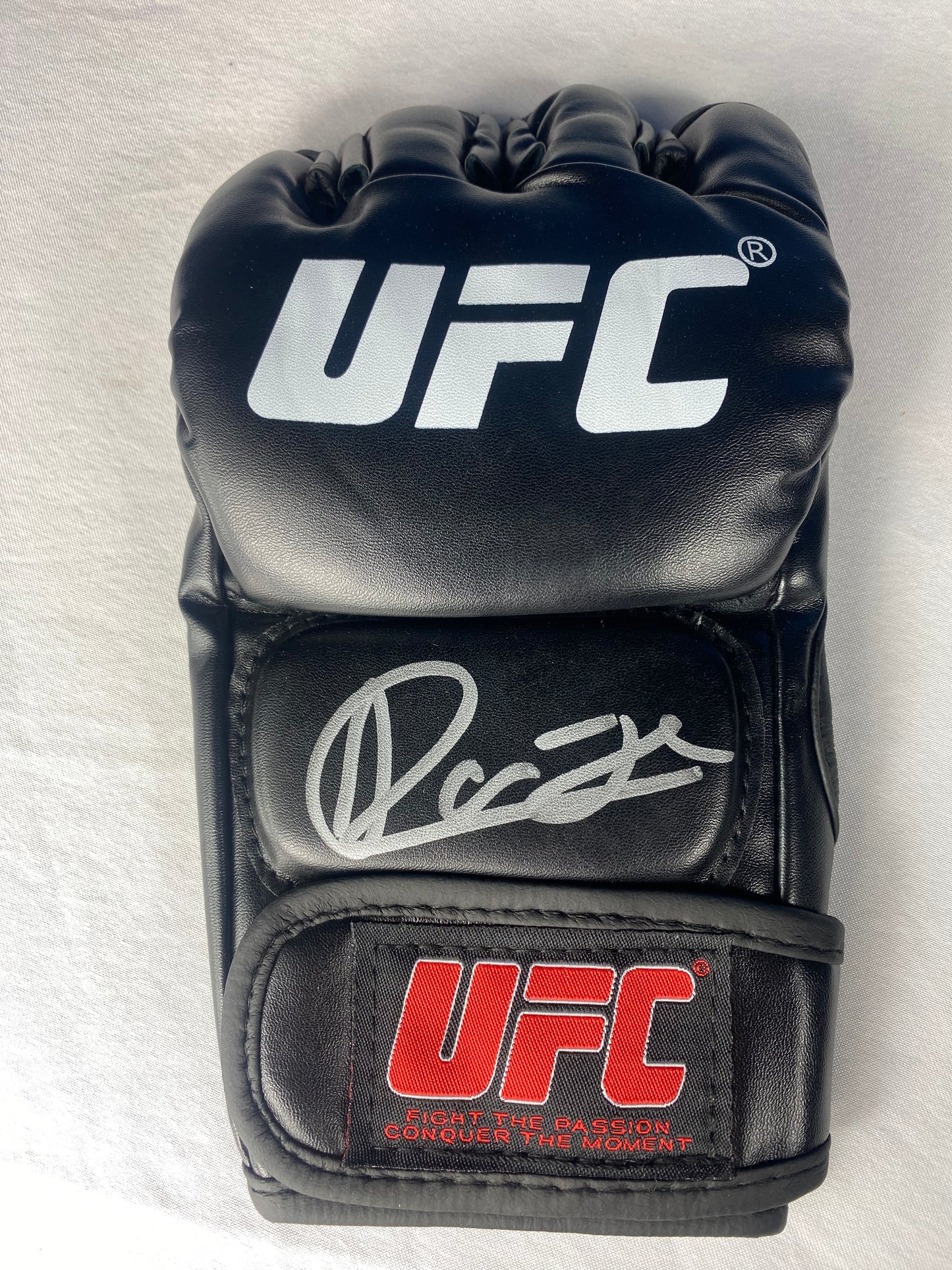 Alexandre Pantoja Signed Autographed UFC Glove COA BAS Beckett Witnessed W122782