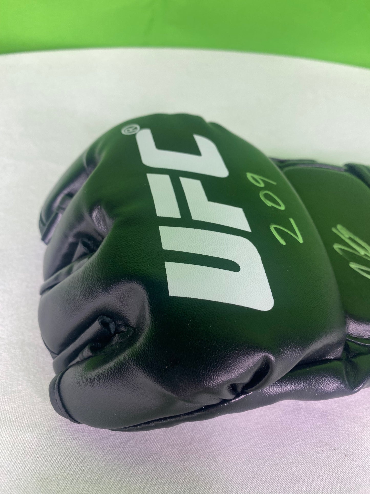 Nick Diaz Signed Autographed UFC Glove JSA COA MMA "209"