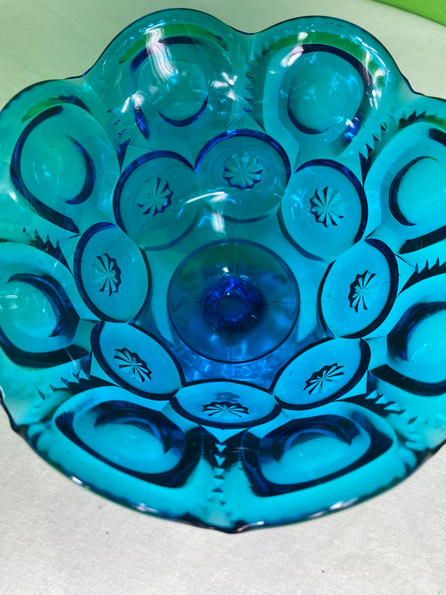 LE Smith Glass Moon And Stars Blue Round Ruffled Compote