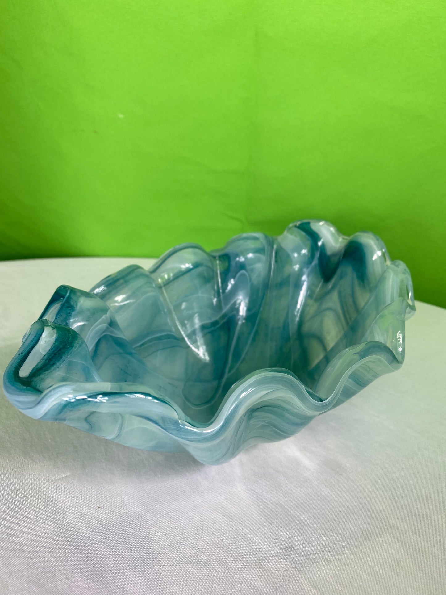 Wave Edge Glass Bowl - Colors of The Sea