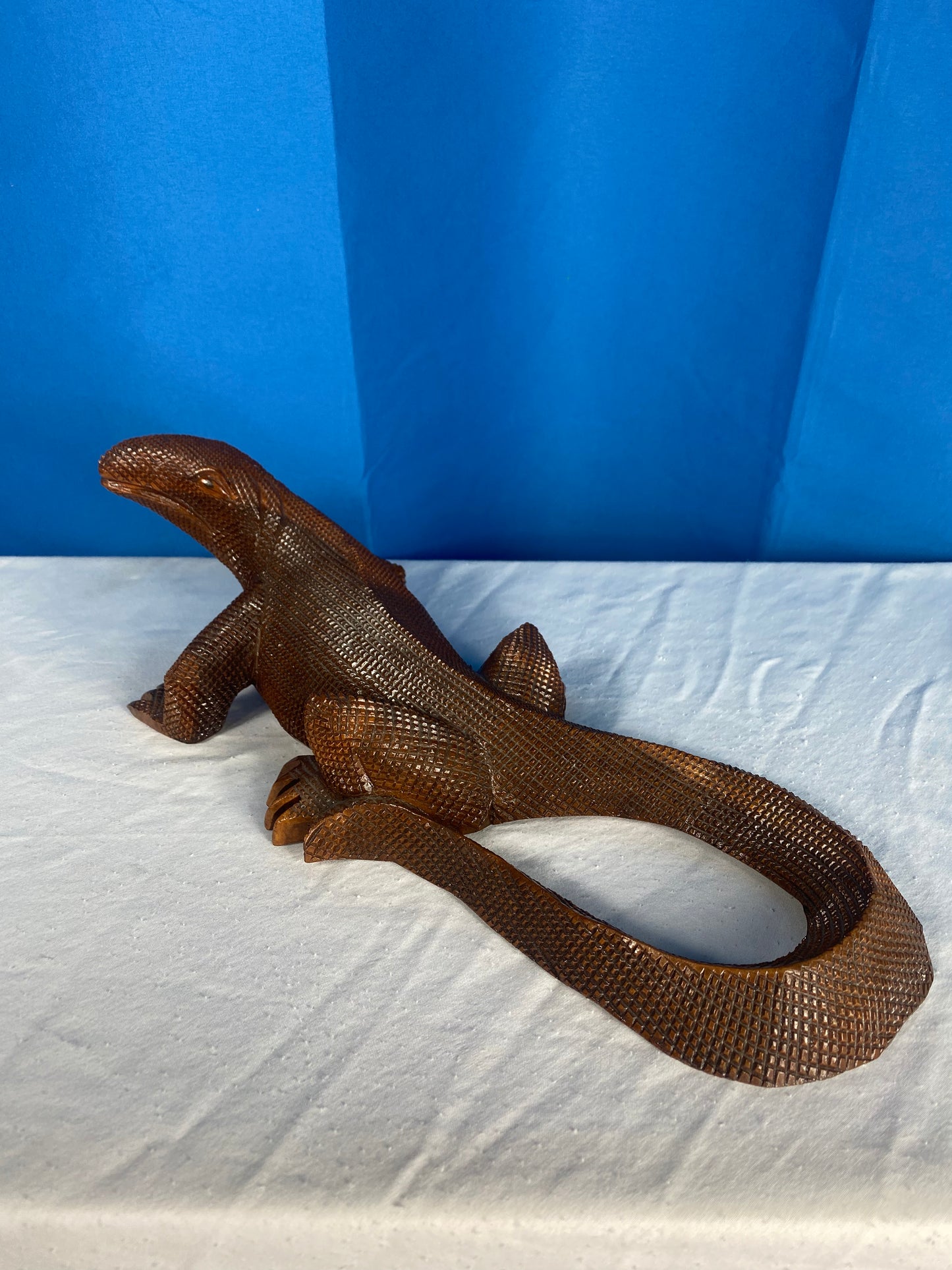 Large Vintage Carved Wood Komodo Dragon Lizard