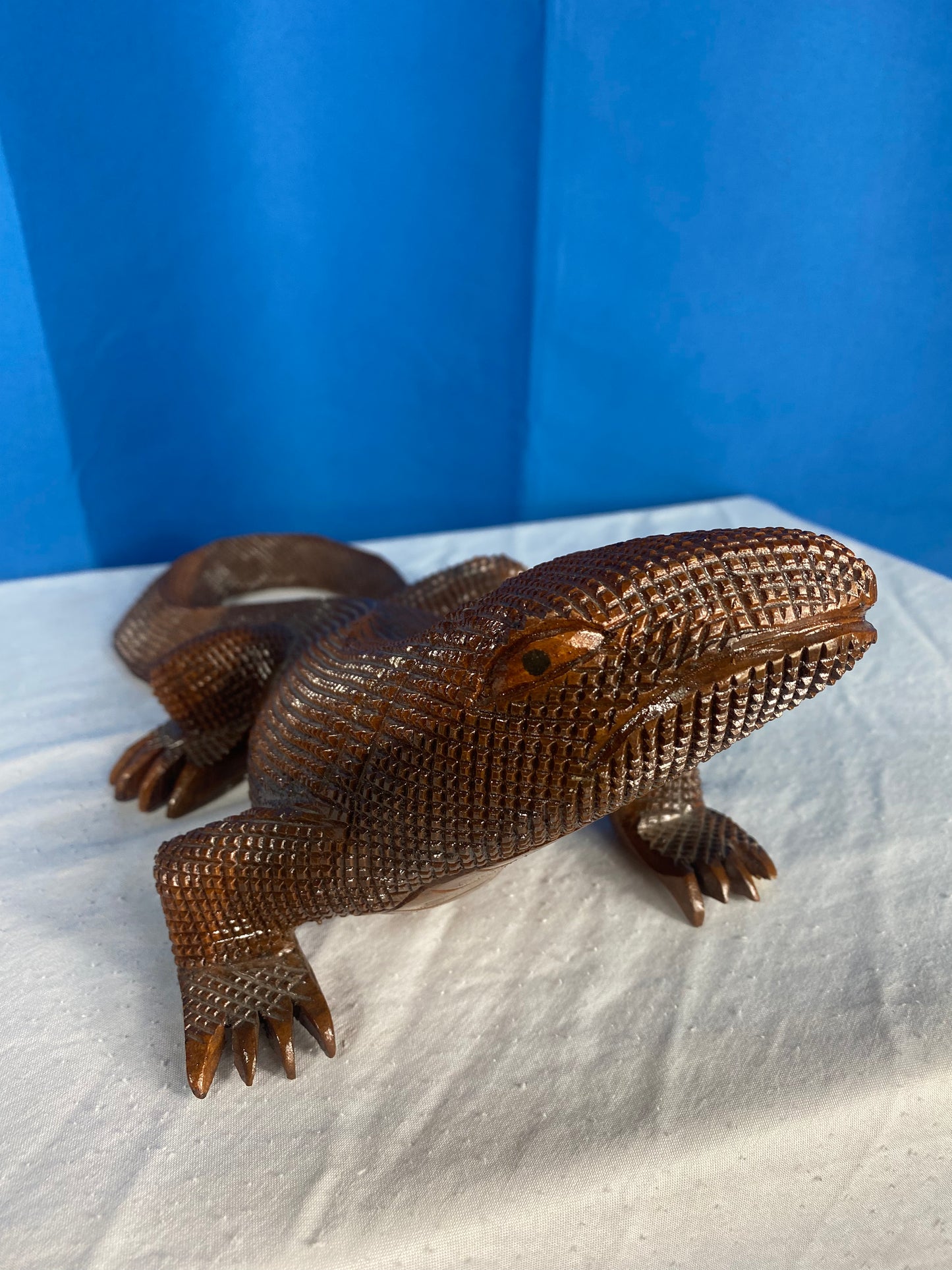 Large Vintage Carved Wood Komodo Dragon Lizard