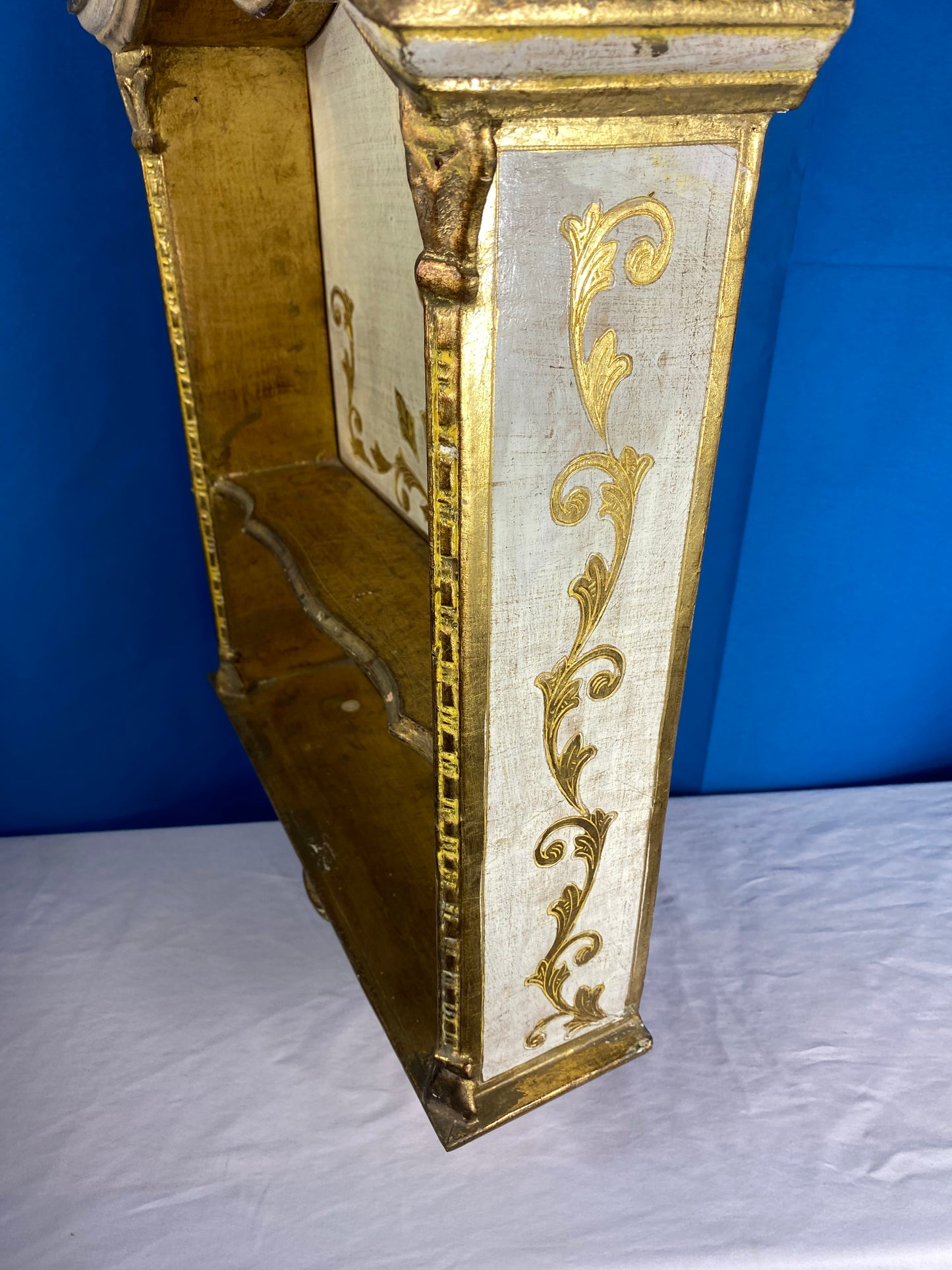 Vintage Gold Gilded Florentine Wood Wall Shelf / Curio Cabinet from Italy