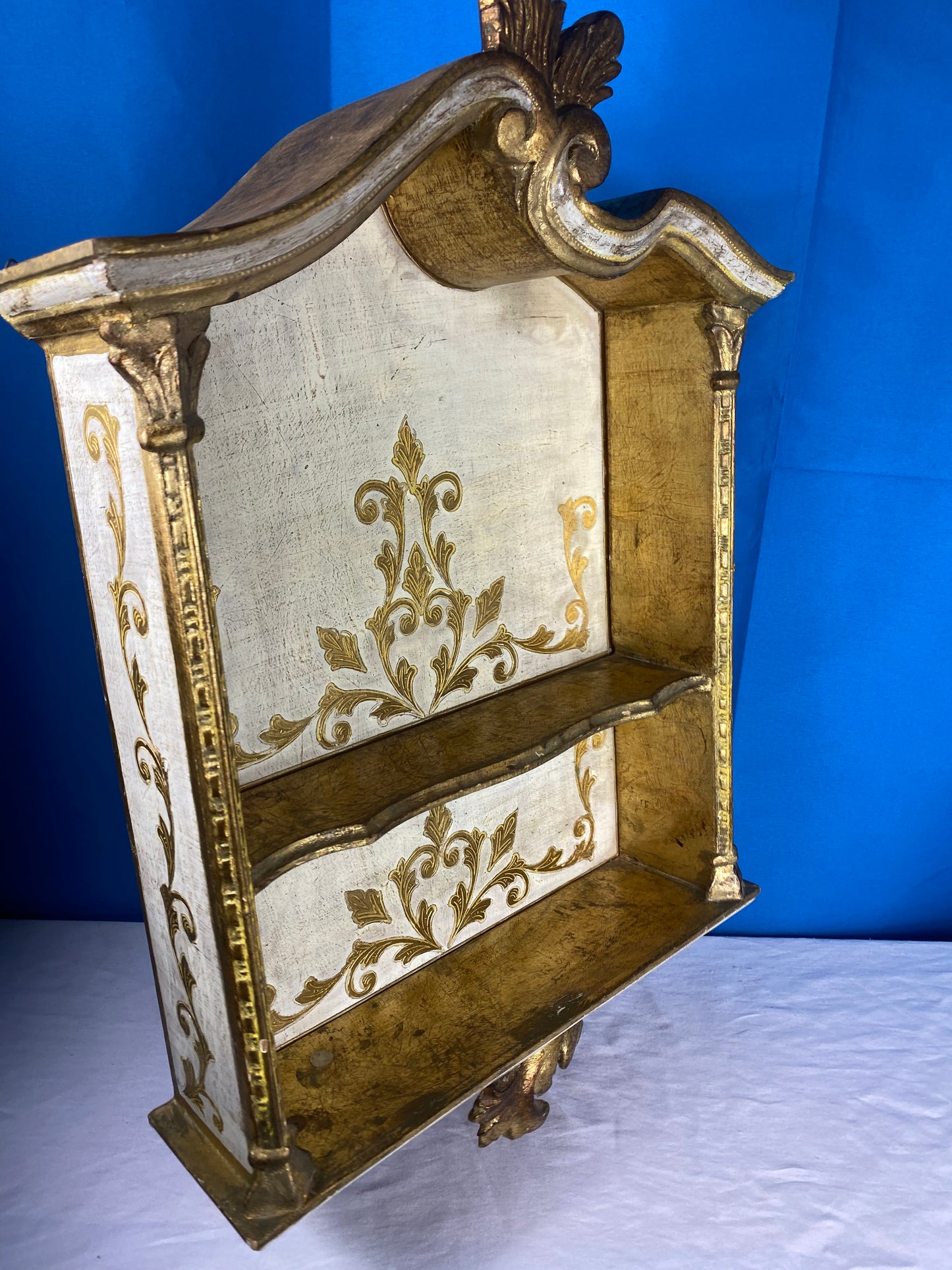 Vintage Gold Gilded Florentine Wood Wall Shelf / Curio Cabinet from Italy